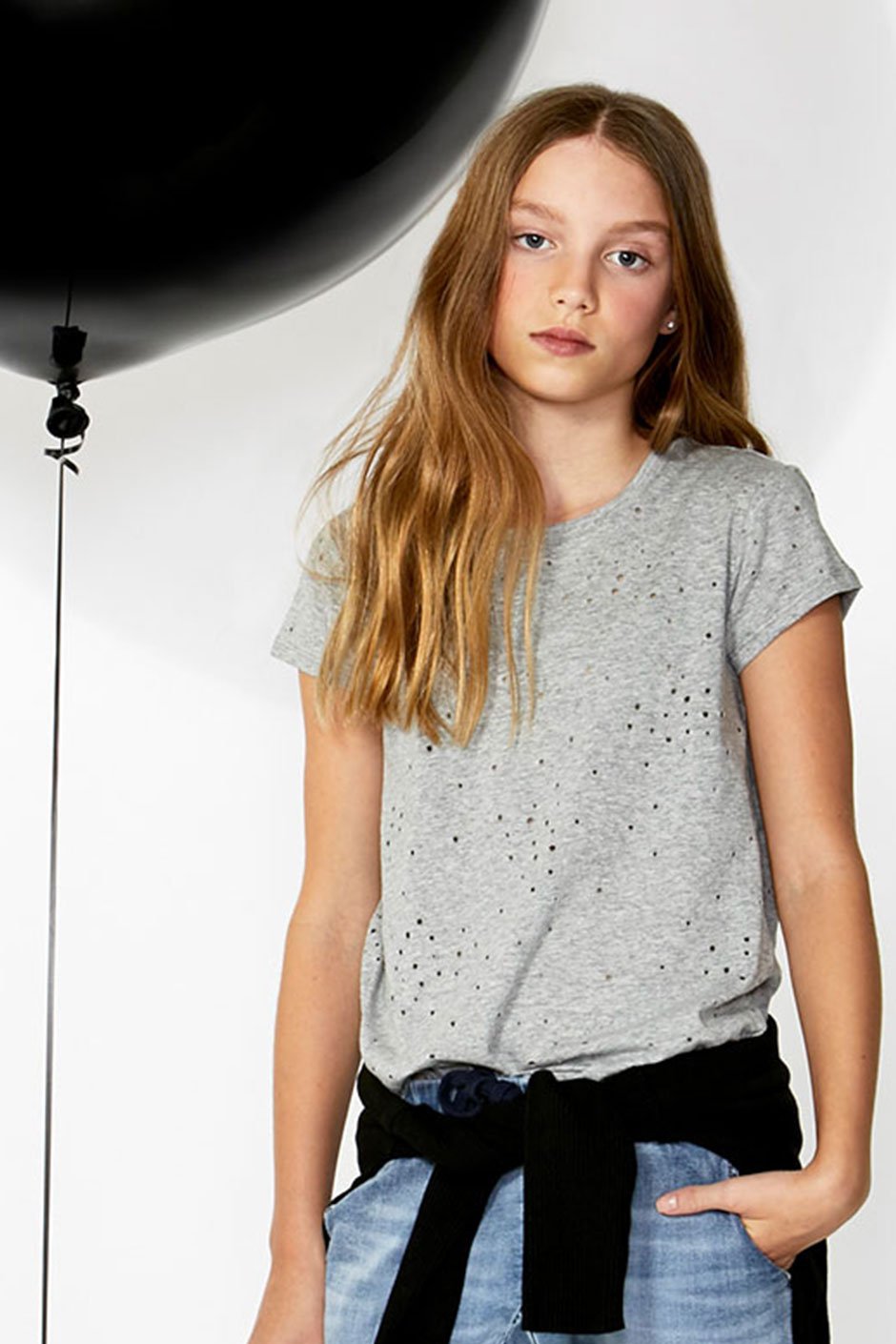 [TEST] Kids Distressed Hole Tee