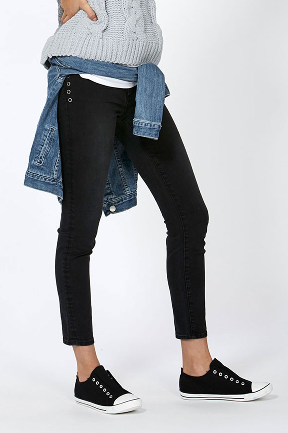 [TEST] Kids Eyelet Detail Jean