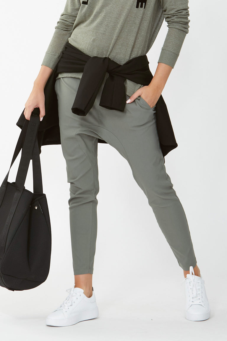 [TEST] D-Luxe Twill Drop Crotch Pant