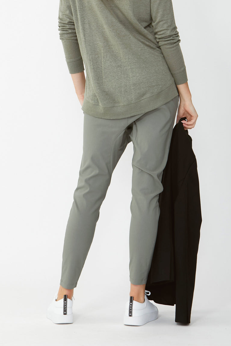 [TEST] D-Luxe Twill Drop Crotch Pant